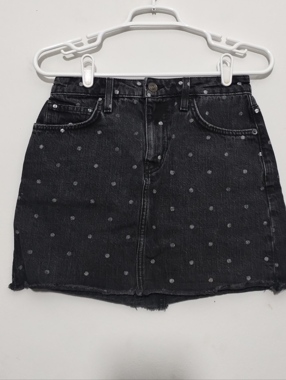 Current/Elliott The Five-Pocket Cutoff Black Denim Polka Dot Mini Skirt - Picture 3 of 9